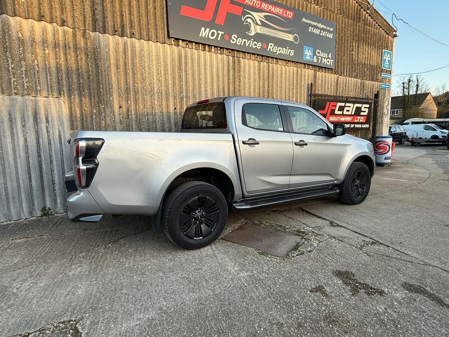 Used Isuzu D-Max 2022 for sale - 77836908: Photo 4
