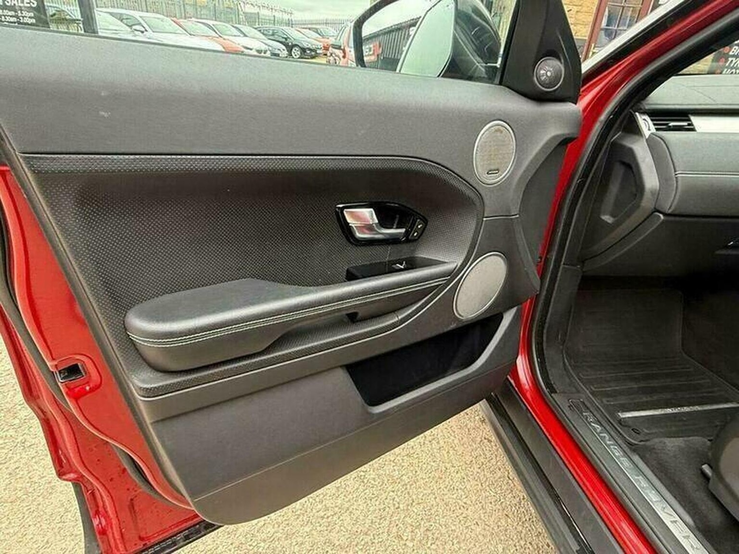 Used Land Rover Range Rover Evoque 2014 for sale - 76281413: Photo 31