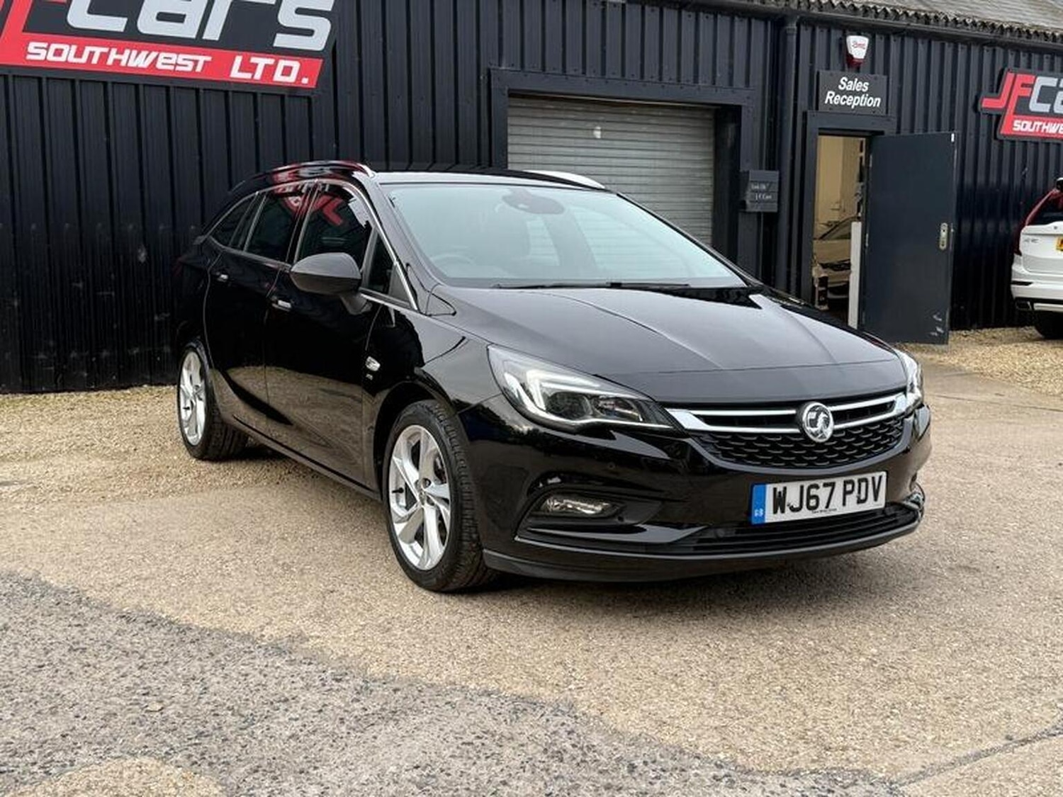 Used Vauxhall Astra 2017 for sale - 76242864: Photo 16