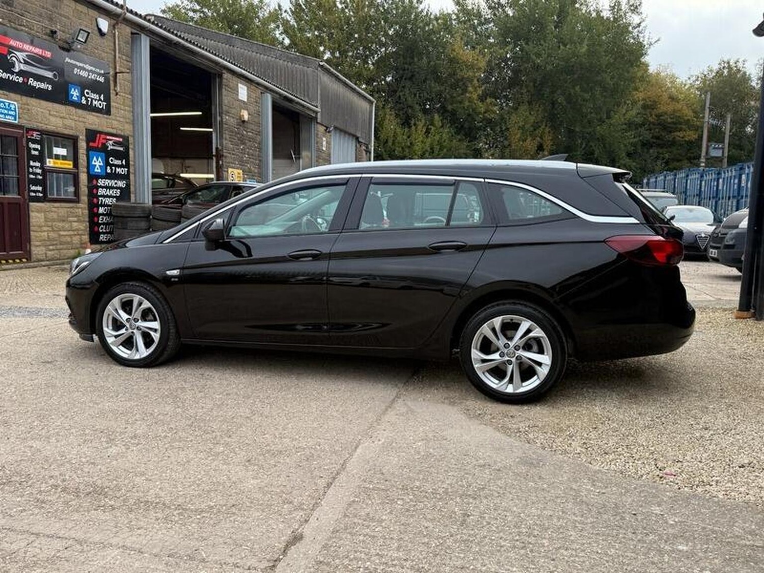 Used Vauxhall Astra 2017 for sale - 76242864: Photo 25