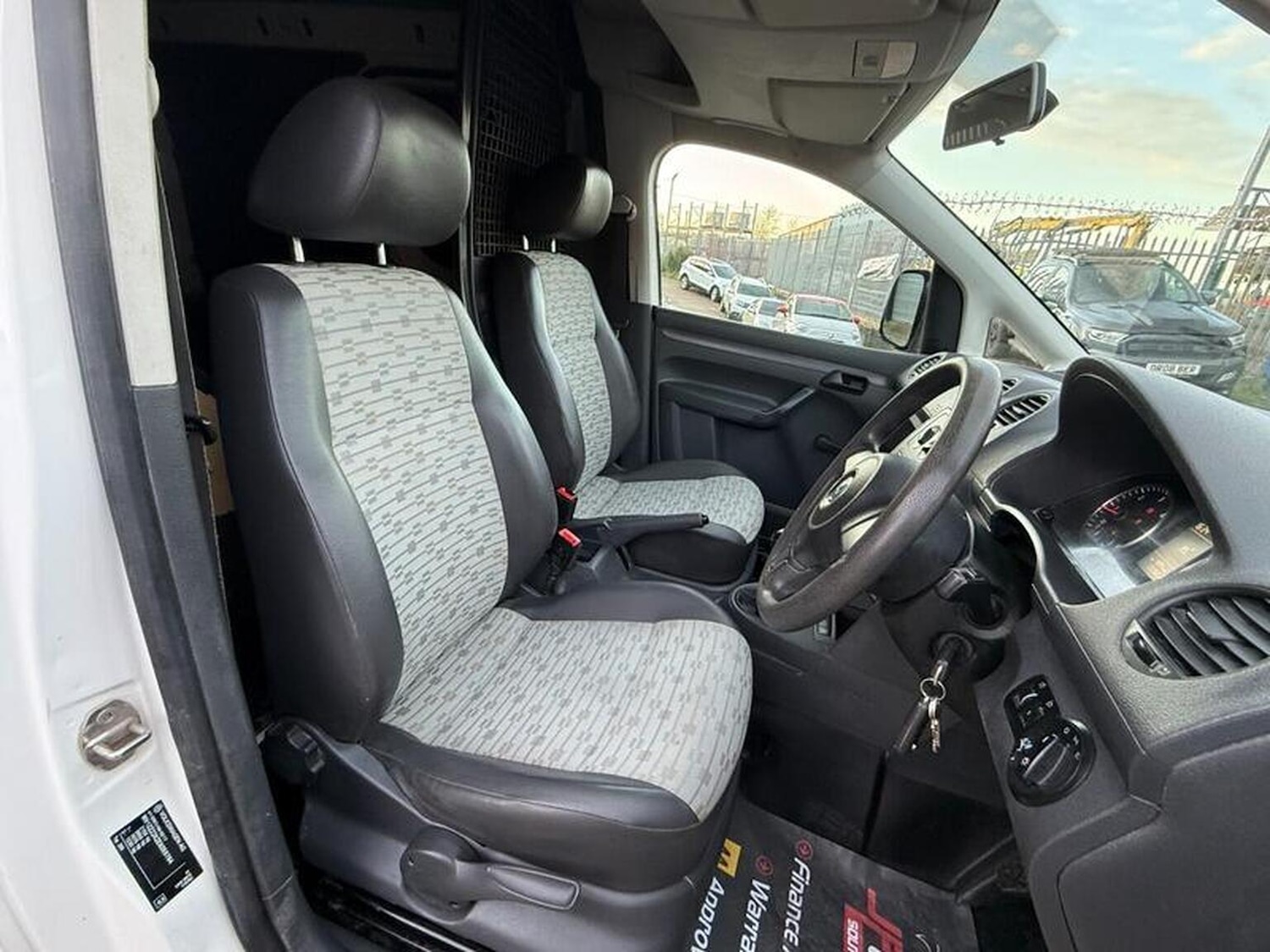 Used Volkswagen Caddy 2014 for sale - 76924455: Photo 27