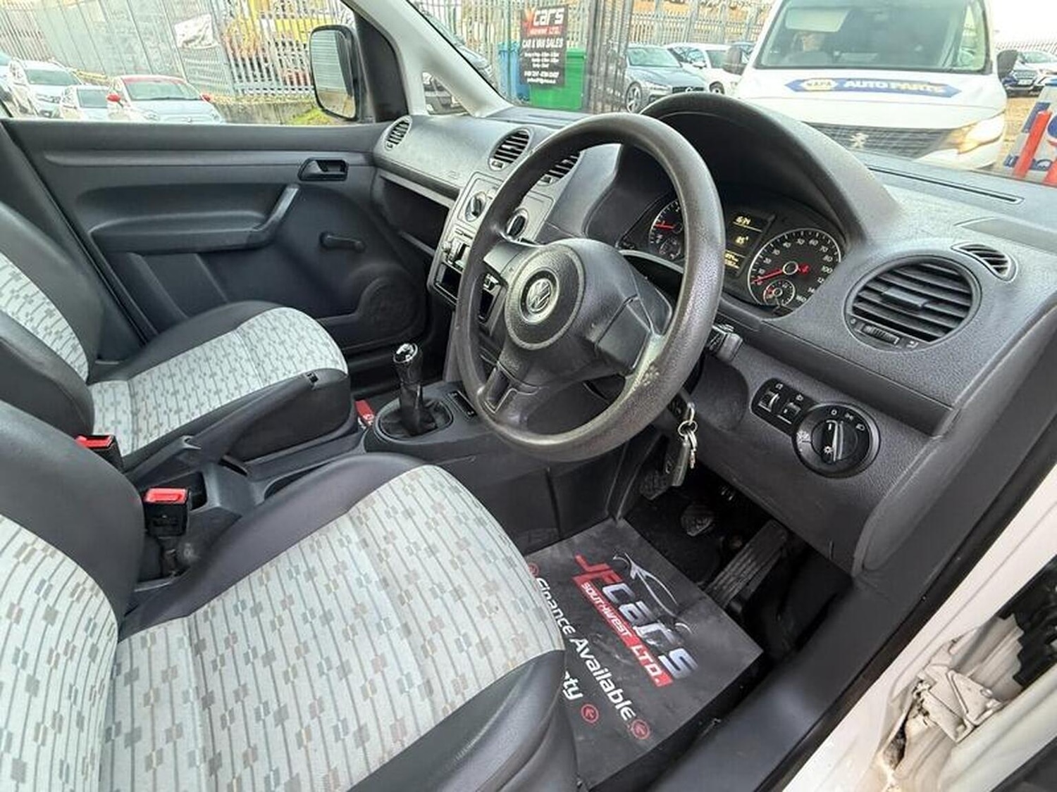 Used Volkswagen Caddy 2014 for sale - 76924455: Photo 28