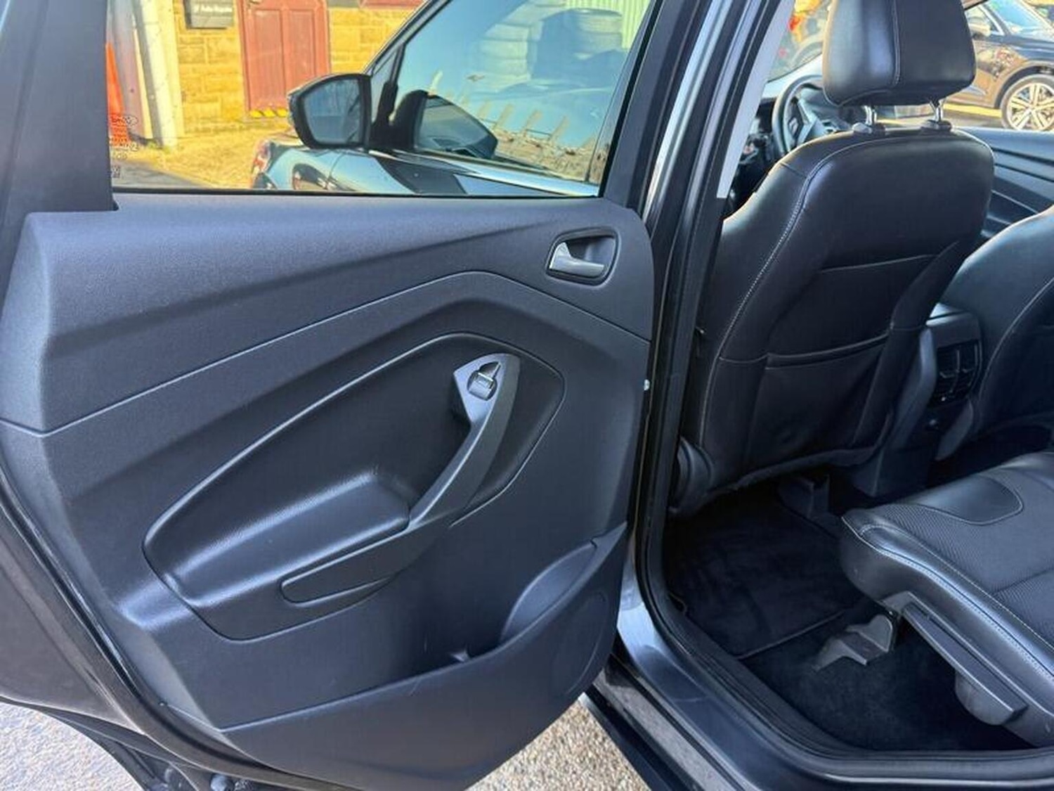 Used Ford Kuga 2016 for sale - 76924323: Photo 35