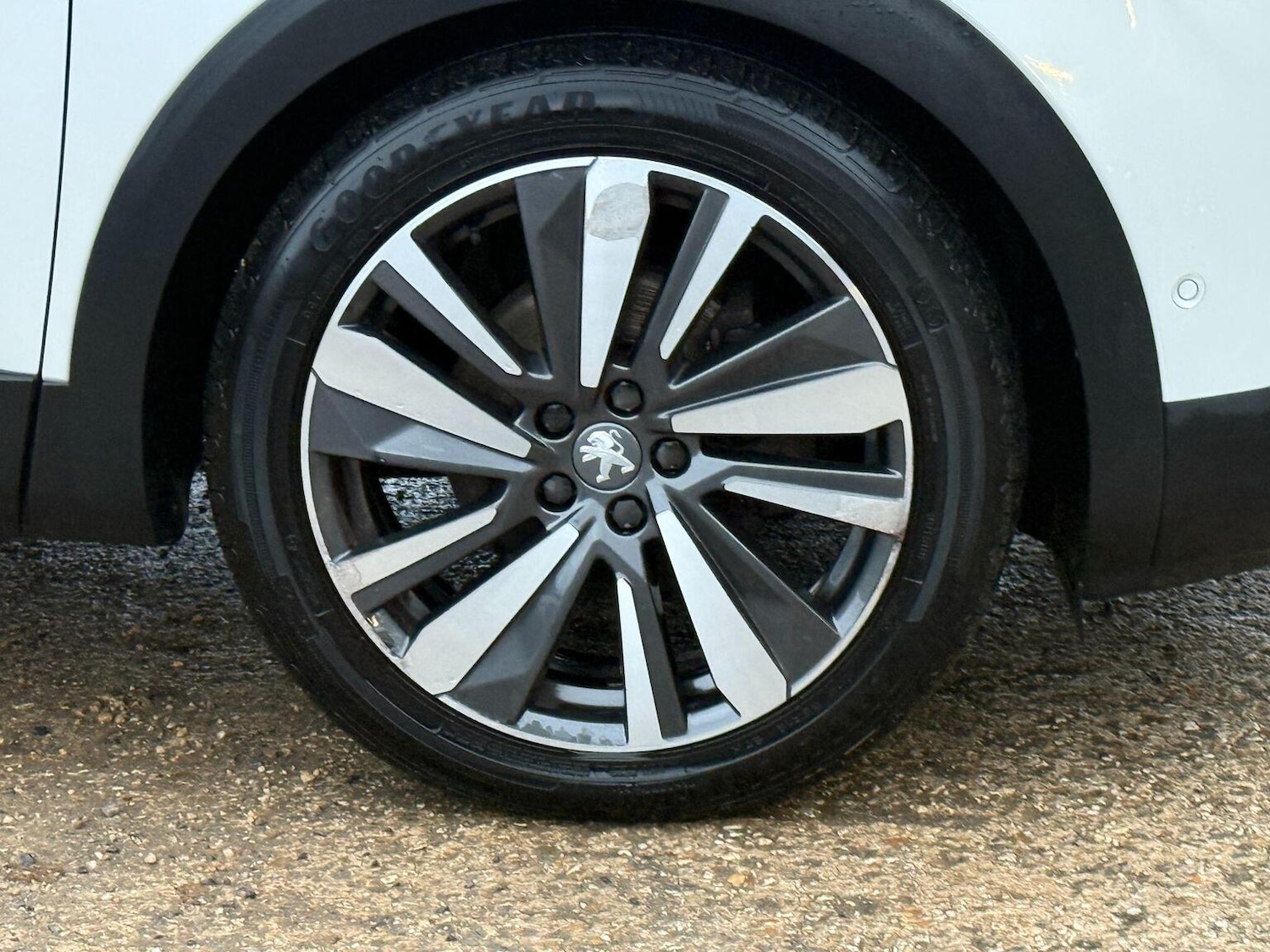 Used Peugeot 5008 2020 for sale - 76863876: Photo 16