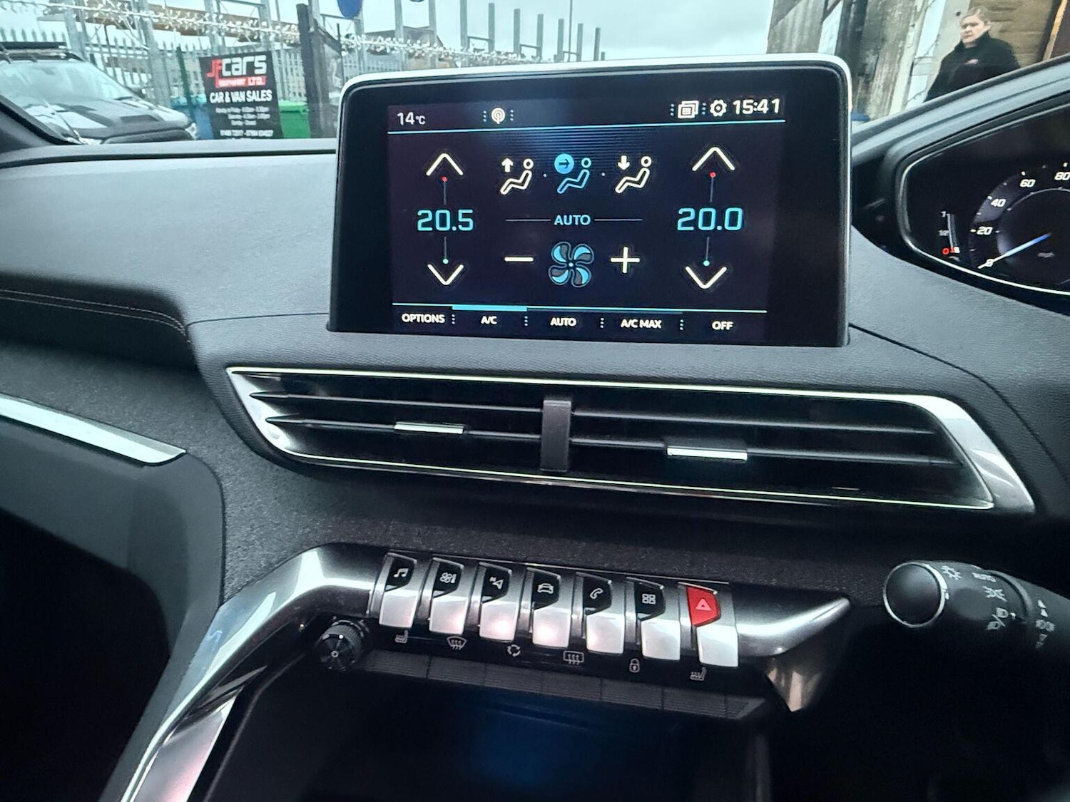 Used Peugeot 5008 2020 for sale - 76863876: Photo 21