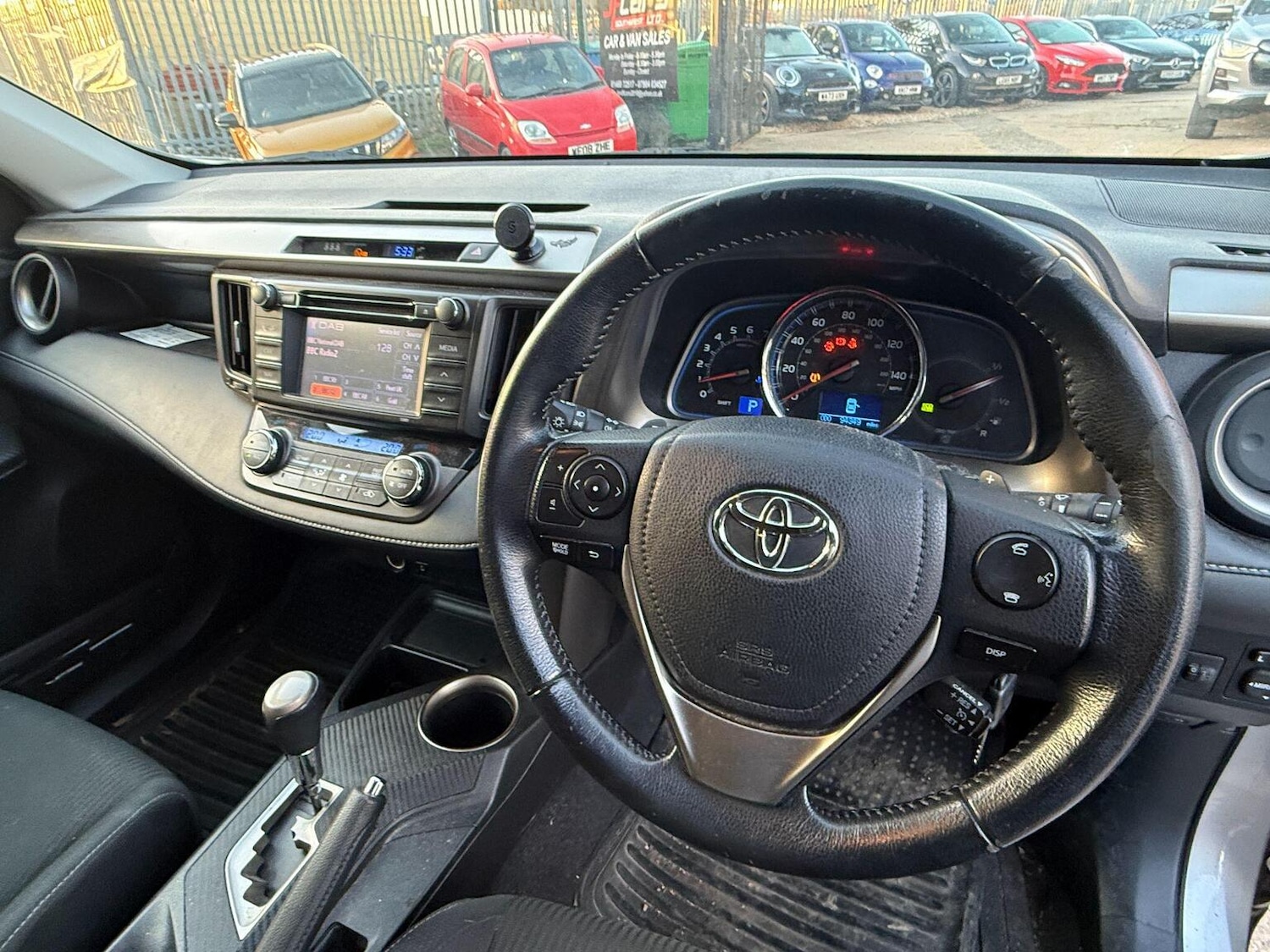 Used Toyota RAV4 2013 for sale - 77836896: Photo 11