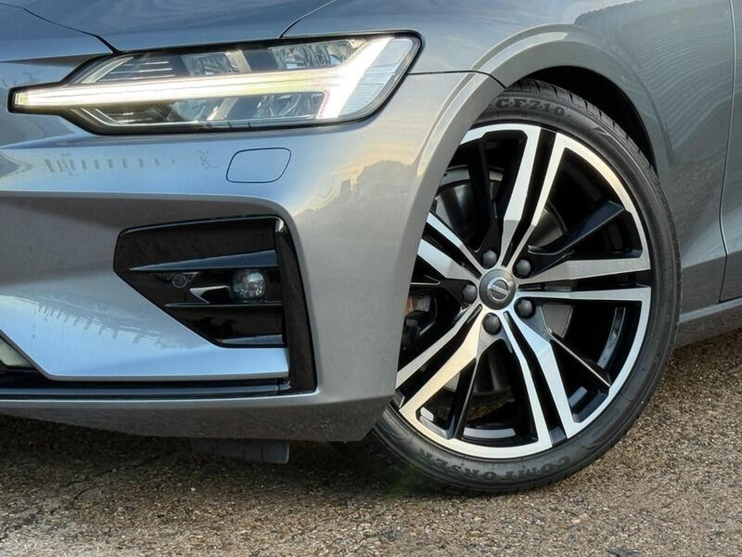 Used Volvo S60 2019 for sale - 76794431: Photo 3