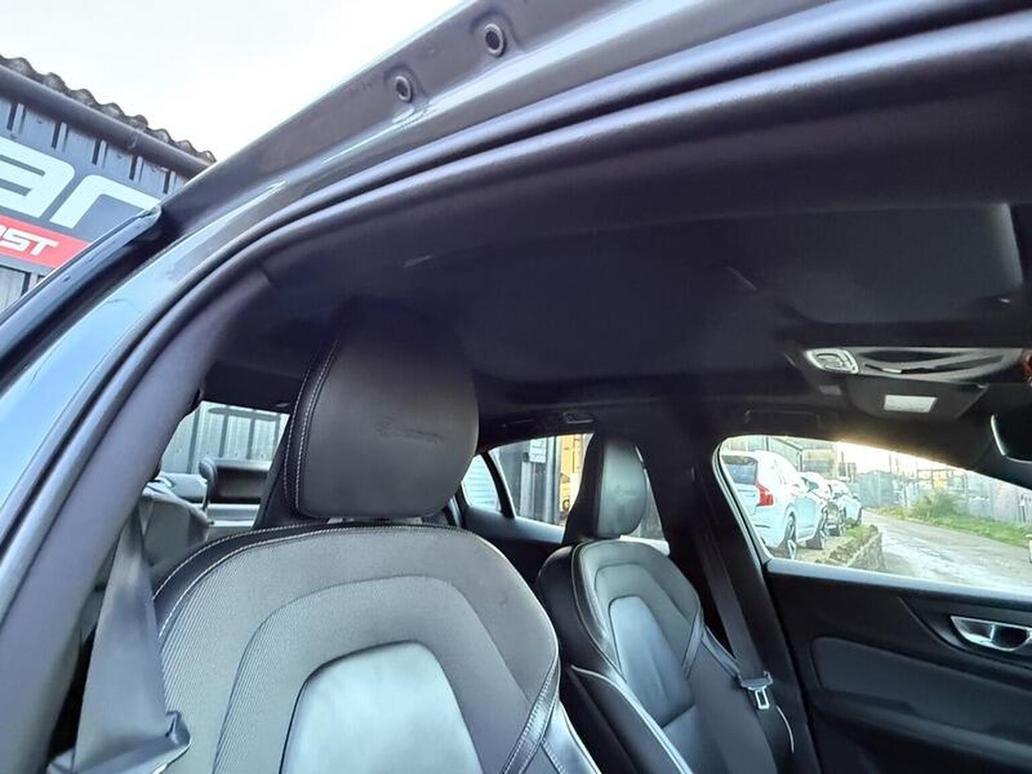 Used Volvo S60 2019 for sale - 76794431: Photo 59