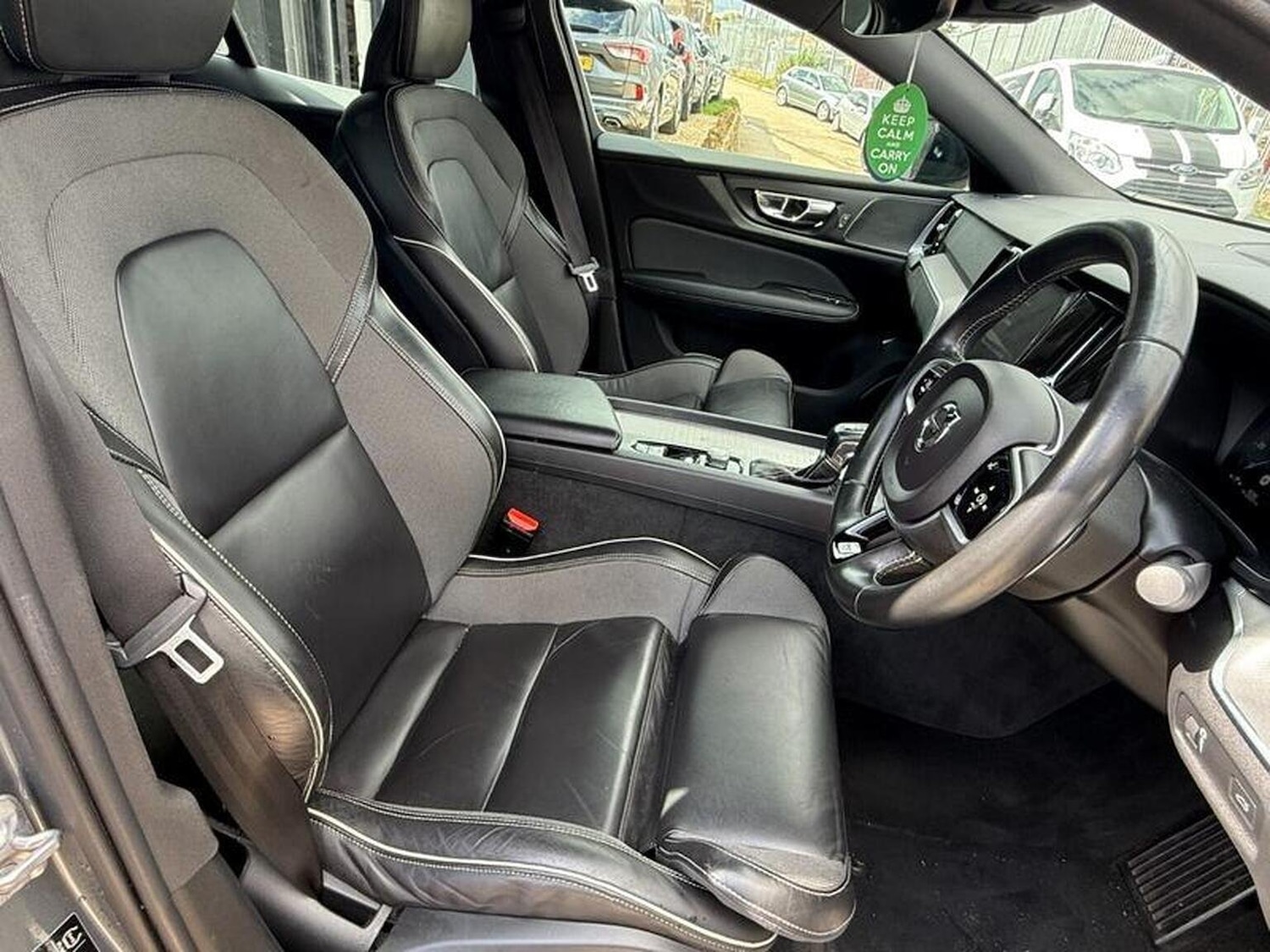 Used Volvo S60 2019 for sale - 76794431: Photo 8