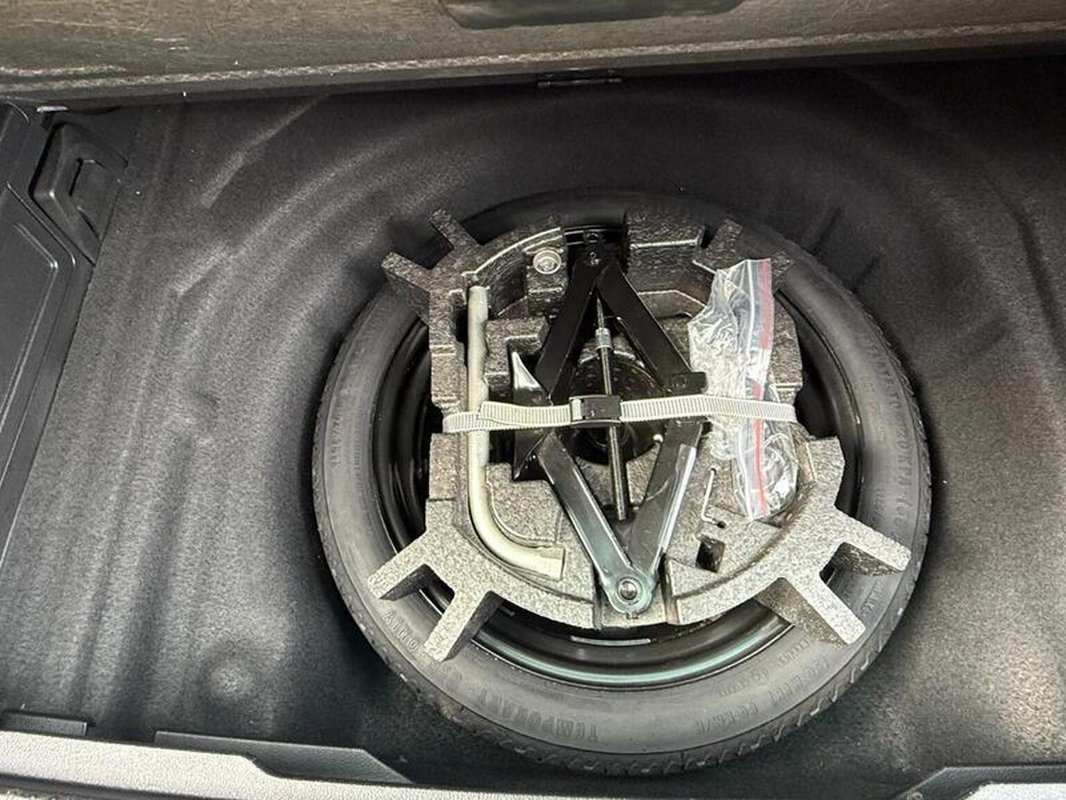 Used Volkswagen Passat 2019 for sale - 77991789: Photo 32