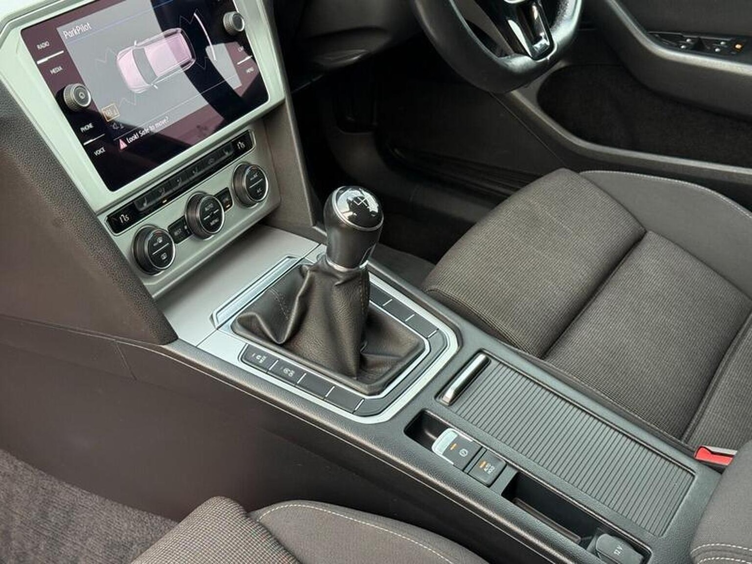 Used Volkswagen Passat 2019 for sale - 77991789: Photo 39