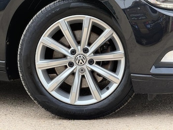 Used Volkswagen Passat 2019 for sale - 77991789: Photo