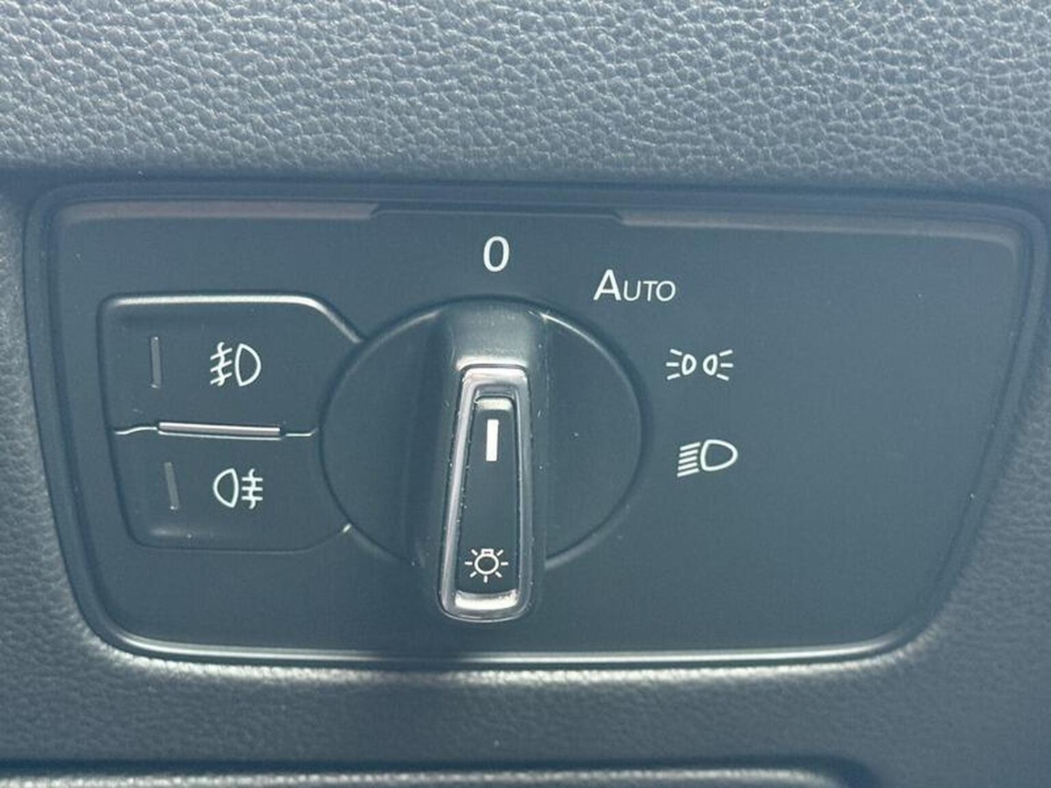 Used Volkswagen Passat 2019 for sale - 77991789: Photo 43