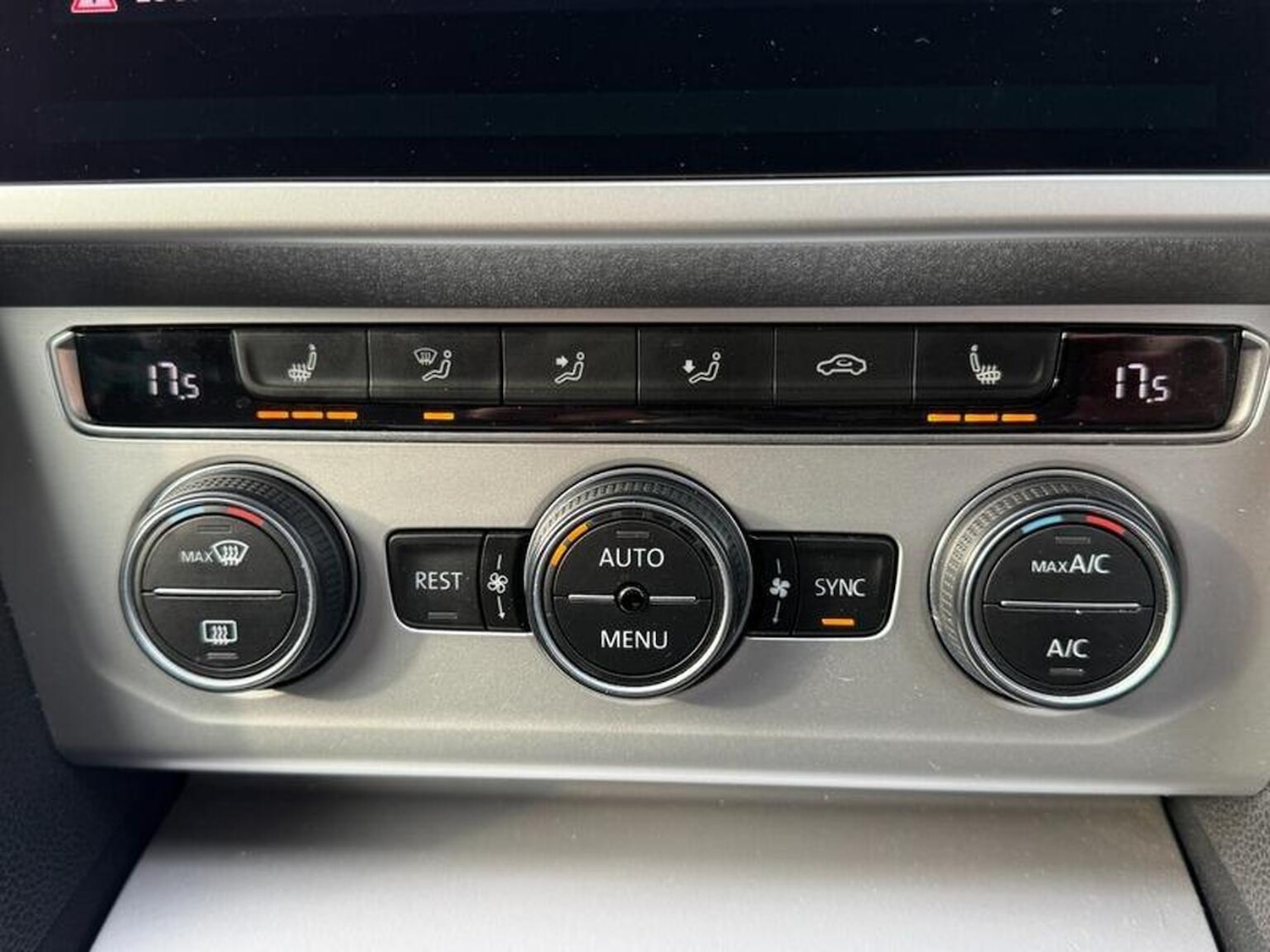 Used Volkswagen Passat 2019 for sale - 77991789: Photo 50