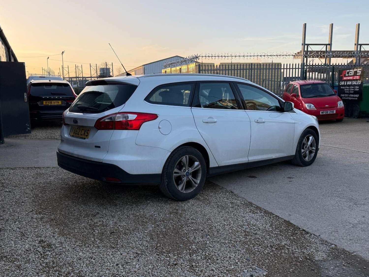 Used Ford Focus 2013 for sale - 77851319: Photo 3