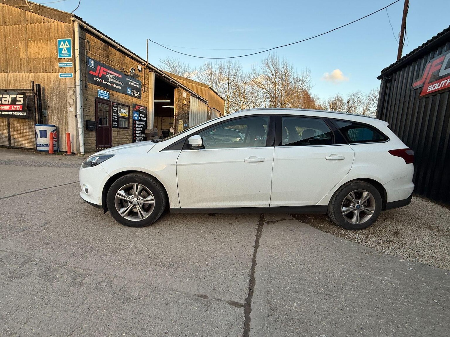 Used Ford Focus 2013 for sale - 77851319: Photo 6