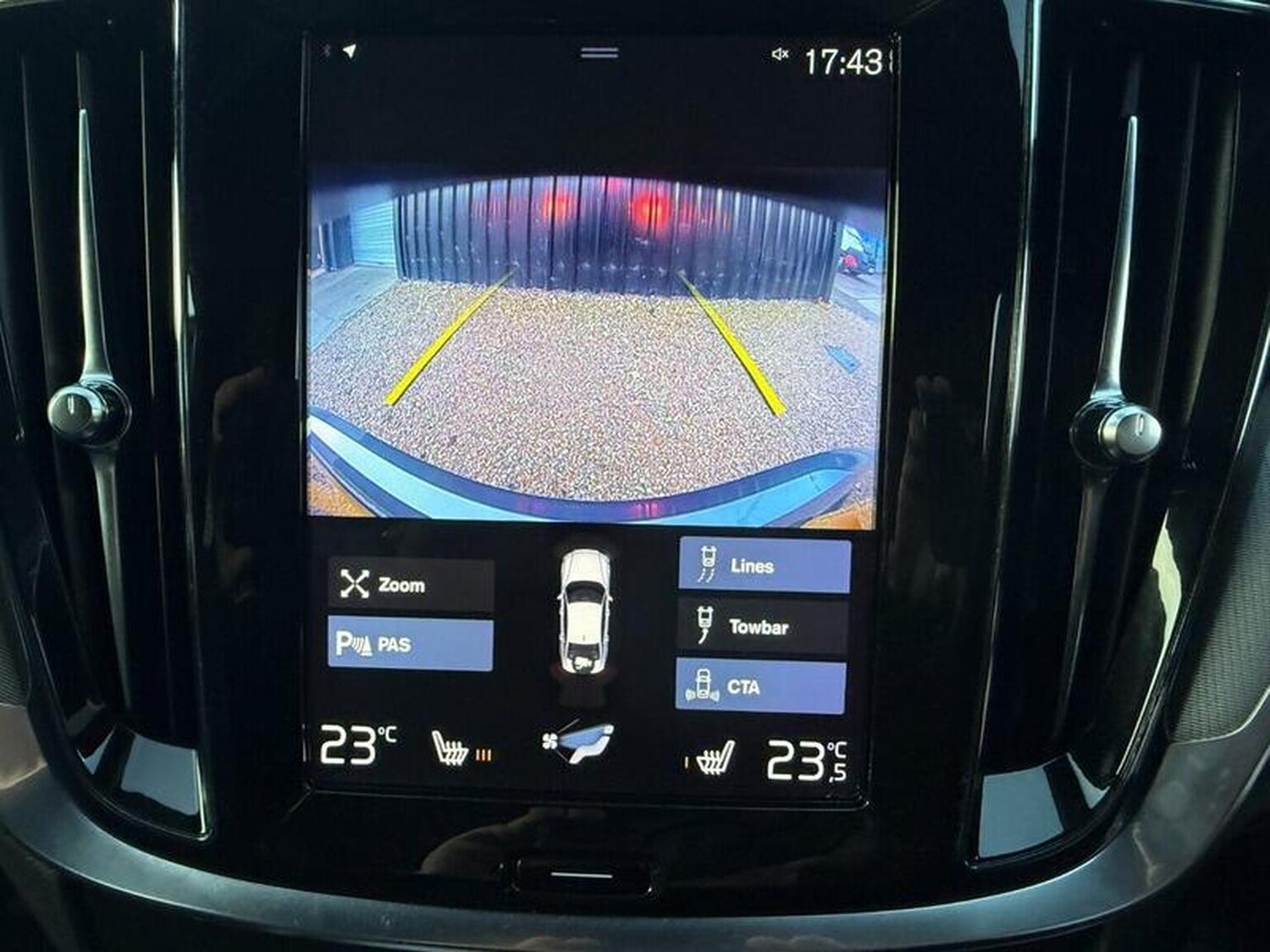 Used Volvo S60 2019 for sale - 75836291: Photo 74