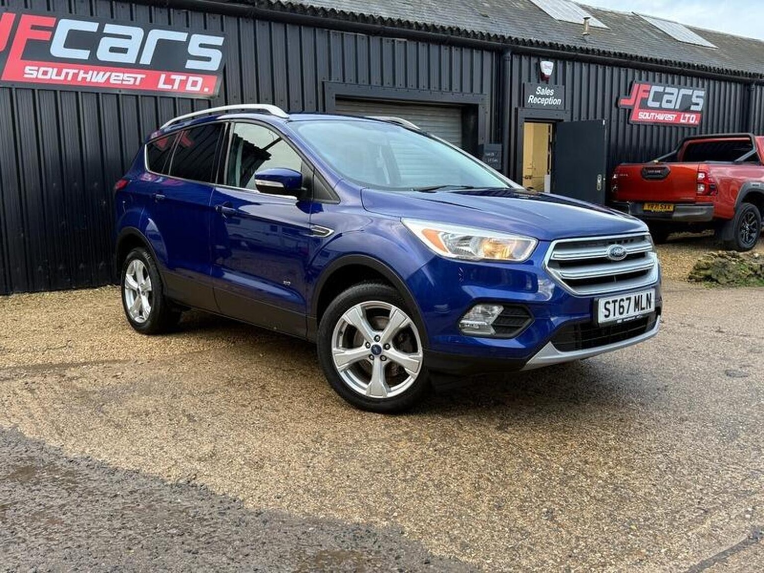 Used Ford Kuga 2017 for sale - 76741313: Photo 2