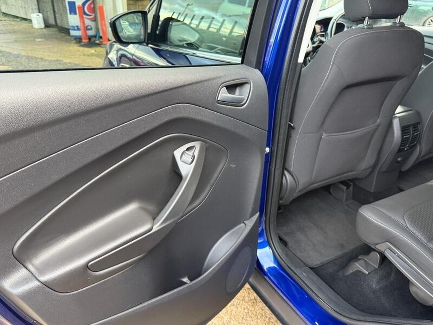 Used Ford Kuga 2017 for sale - 76741313: Photo 36