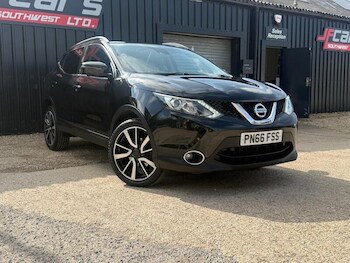 Used Nissan Qashqai 2016 for sale - 75999789: Photo