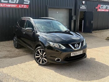 Used Nissan Qashqai 2016 for sale - 75999789: Photo