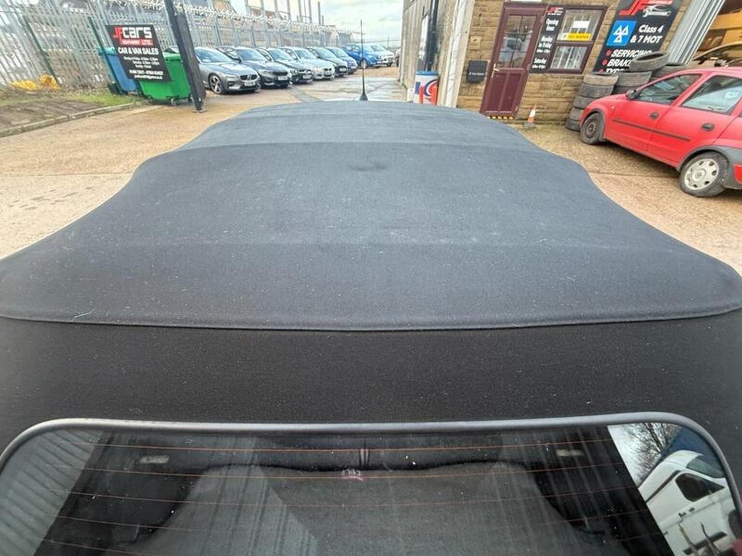 Used MINI Convertible 2008 for sale - 77228270: Photo 11