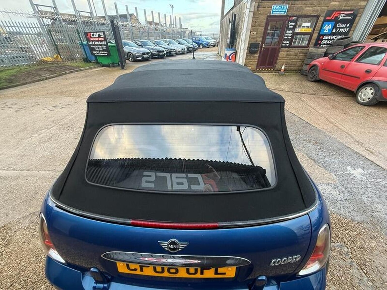 Used MINI Convertible 2008 for sale - 77228270: Photo 12