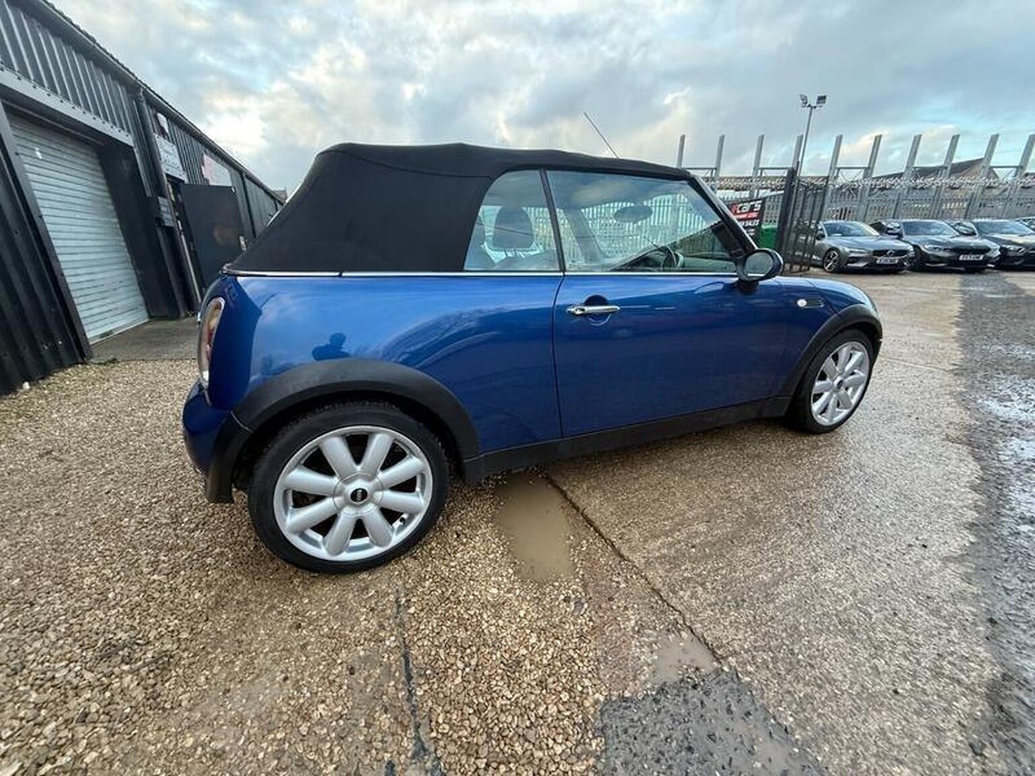 Used MINI Convertible 2008 for sale - 77228270: Photo 15