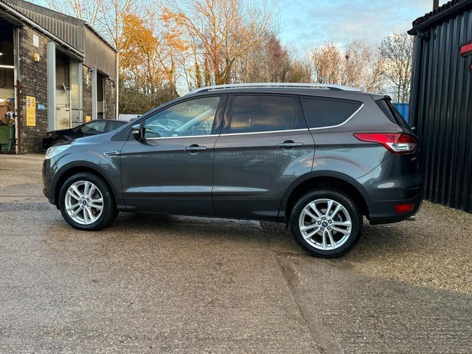 Used Ford Kuga 2015 for sale - 76821556: Photo 24