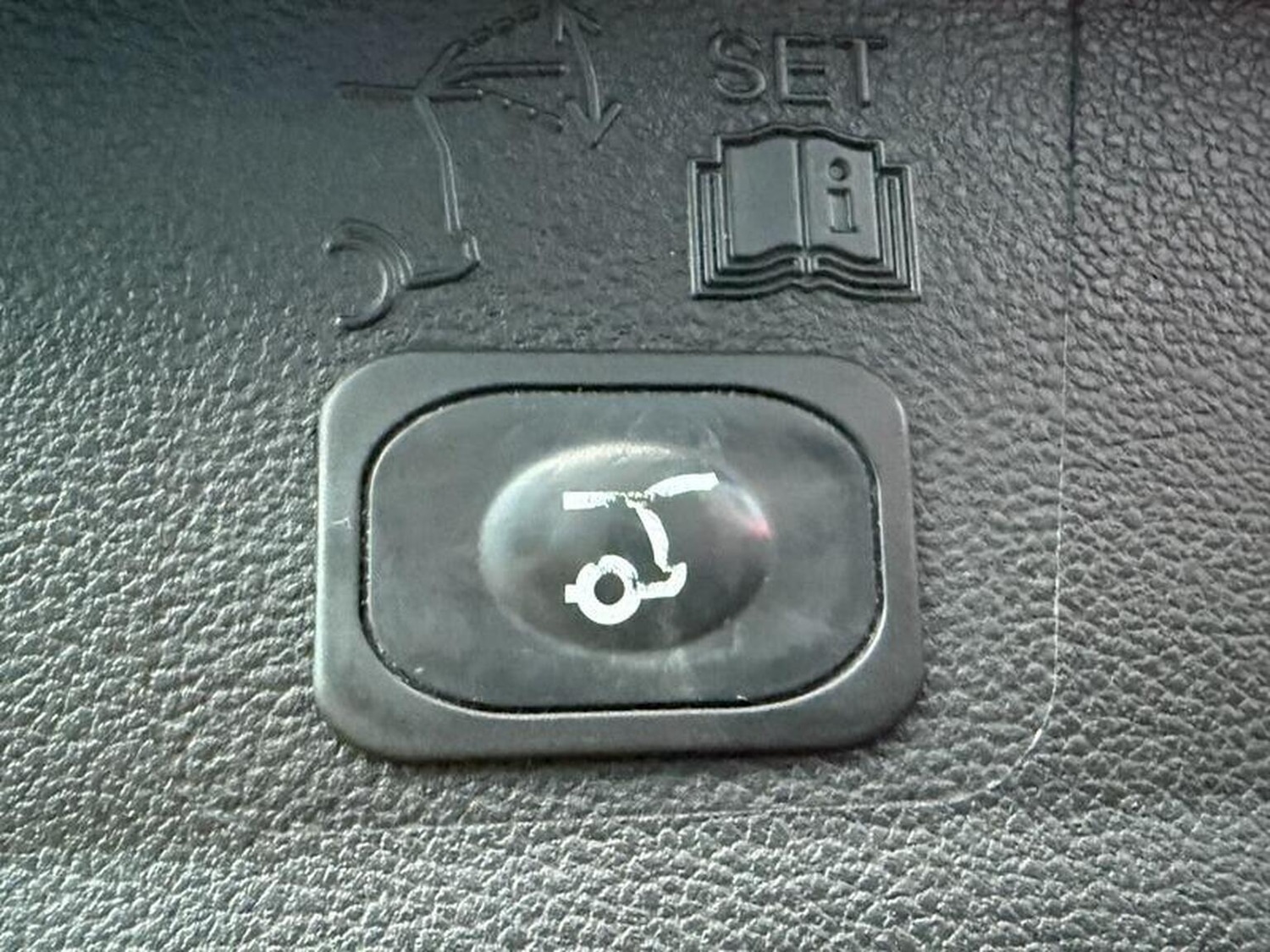 Used Ford Kuga 2015 for sale - 76821556: Photo 39