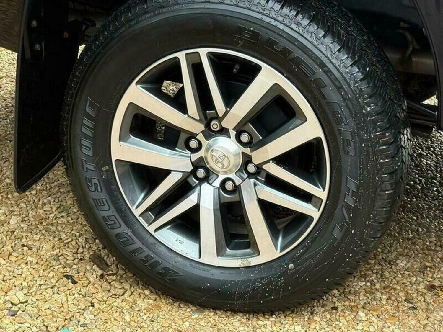 Used Toyota Hilux 2019 for sale - 76407472: Photo 10