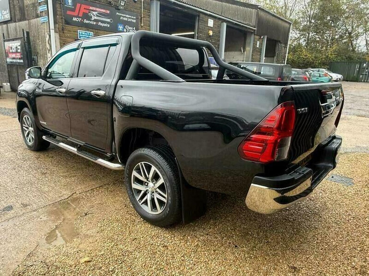 Used Toyota Hilux 2019 for sale - 76407472: Photo 28