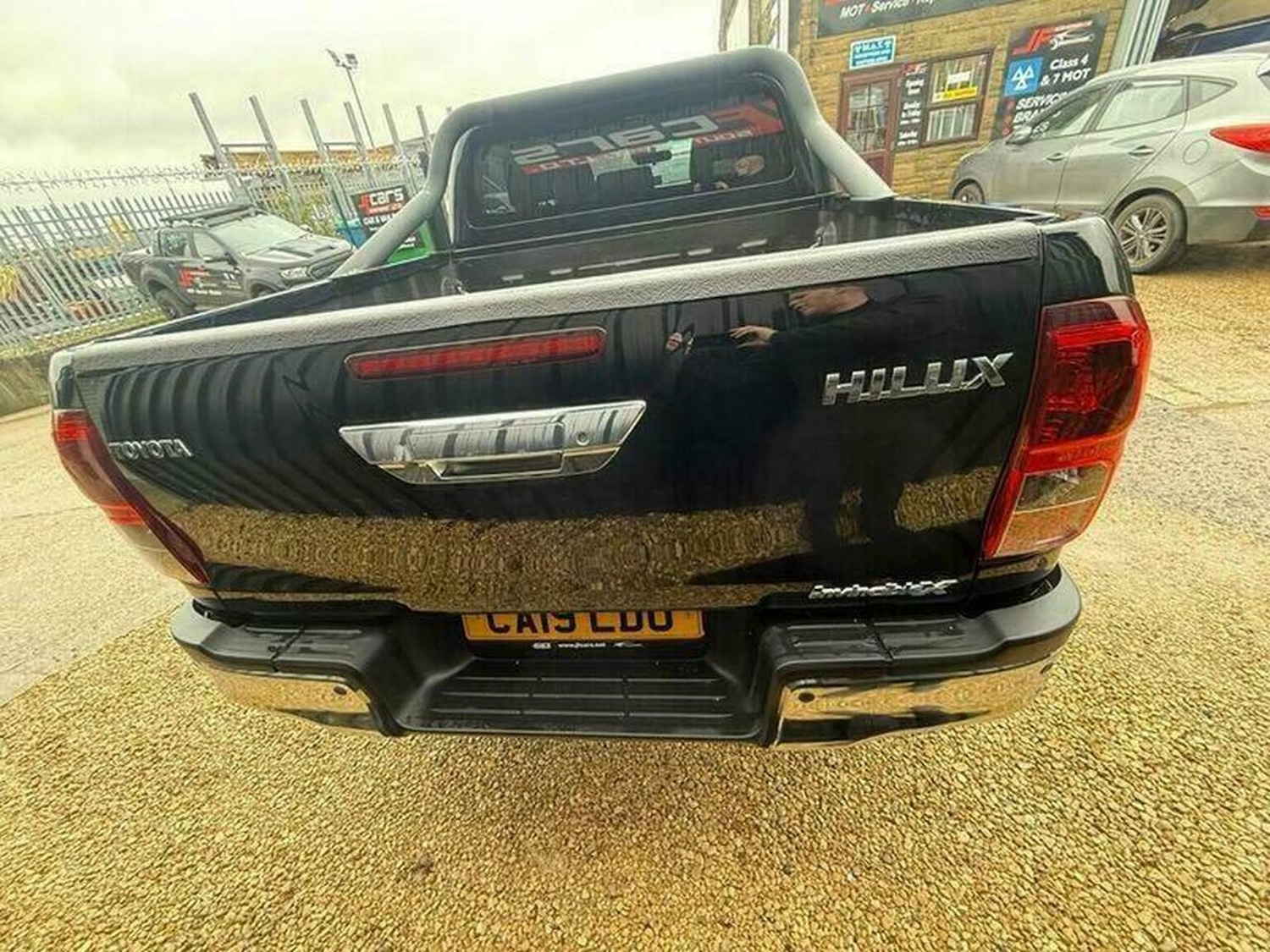 Used Toyota Hilux 2019 for sale - 76407472: Photo 29
