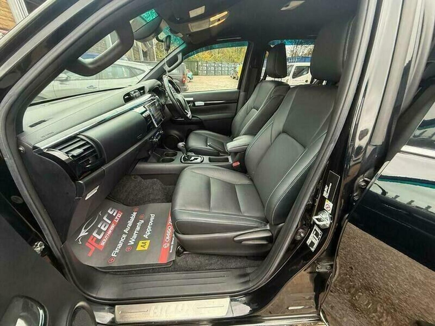 Used Toyota Hilux 2019 for sale - 76407472: Photo 34