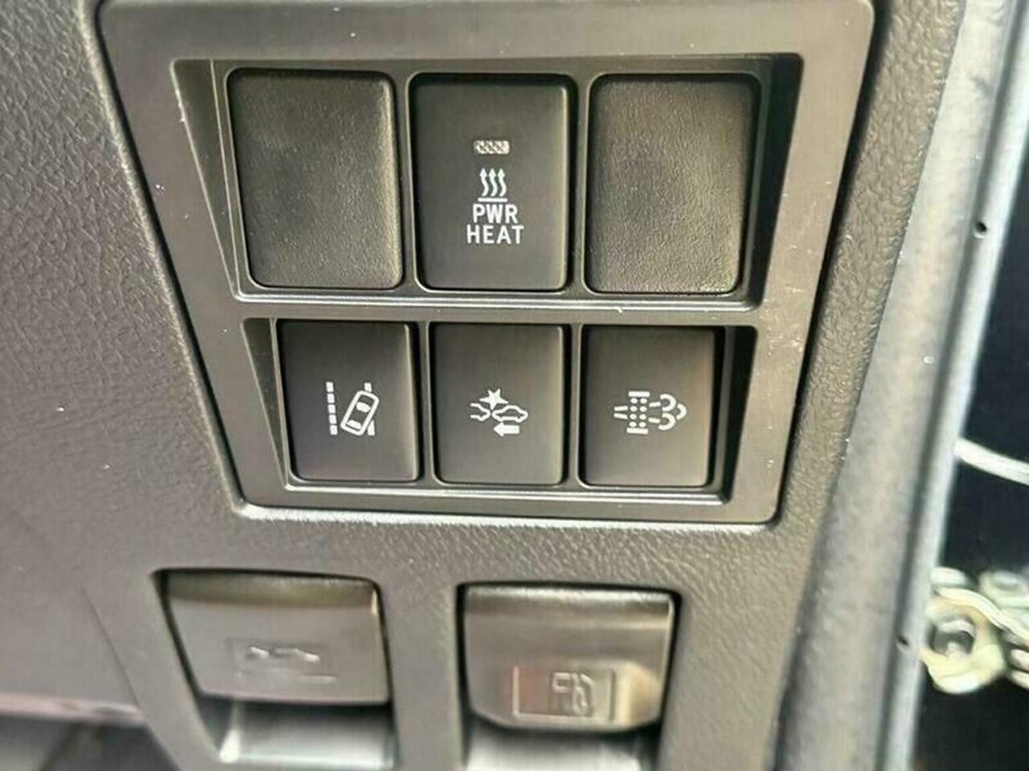 Used Toyota Hilux 2019 for sale - 76407472: Photo 44