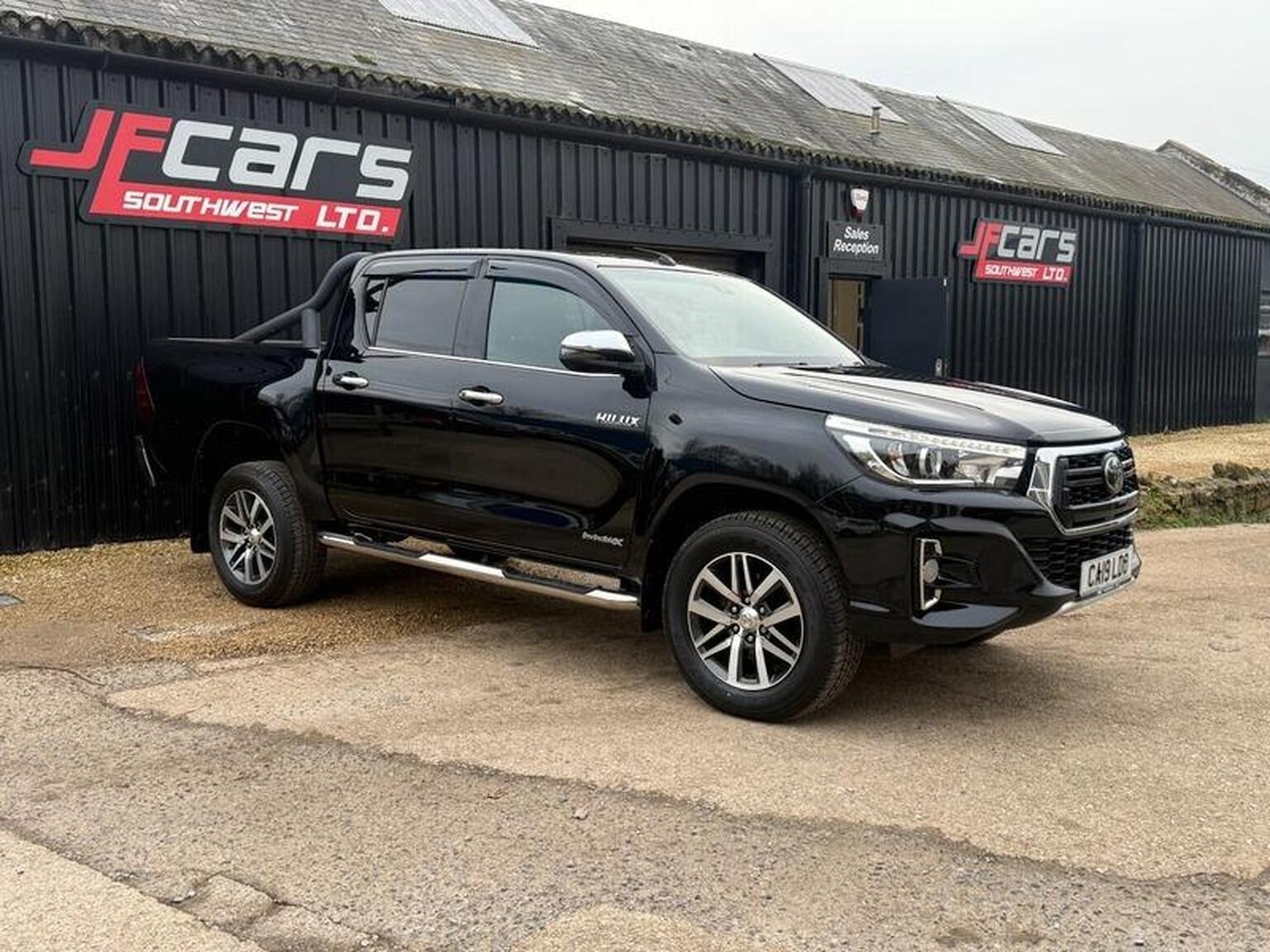 Used Toyota Hilux 2019 for sale - 76407472: Photo 63