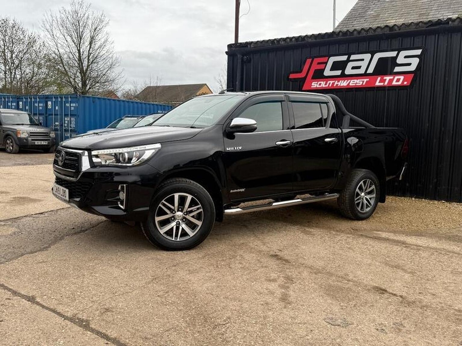 Used Toyota Hilux 2019 for sale - 76407472: Photo 69