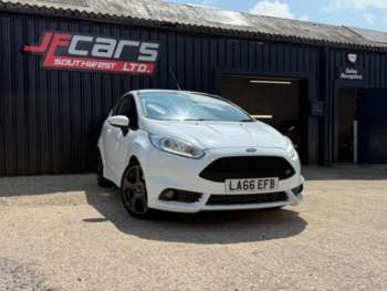 Used Ford Fiesta 2017 for sale - 74918085: Photo