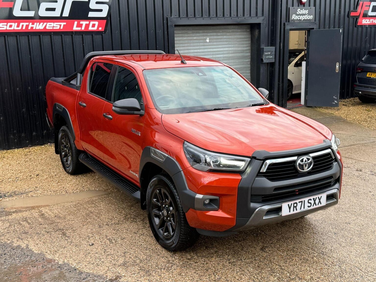 Used Toyota Hilux 2021 for sale - 76471176: Photo 17