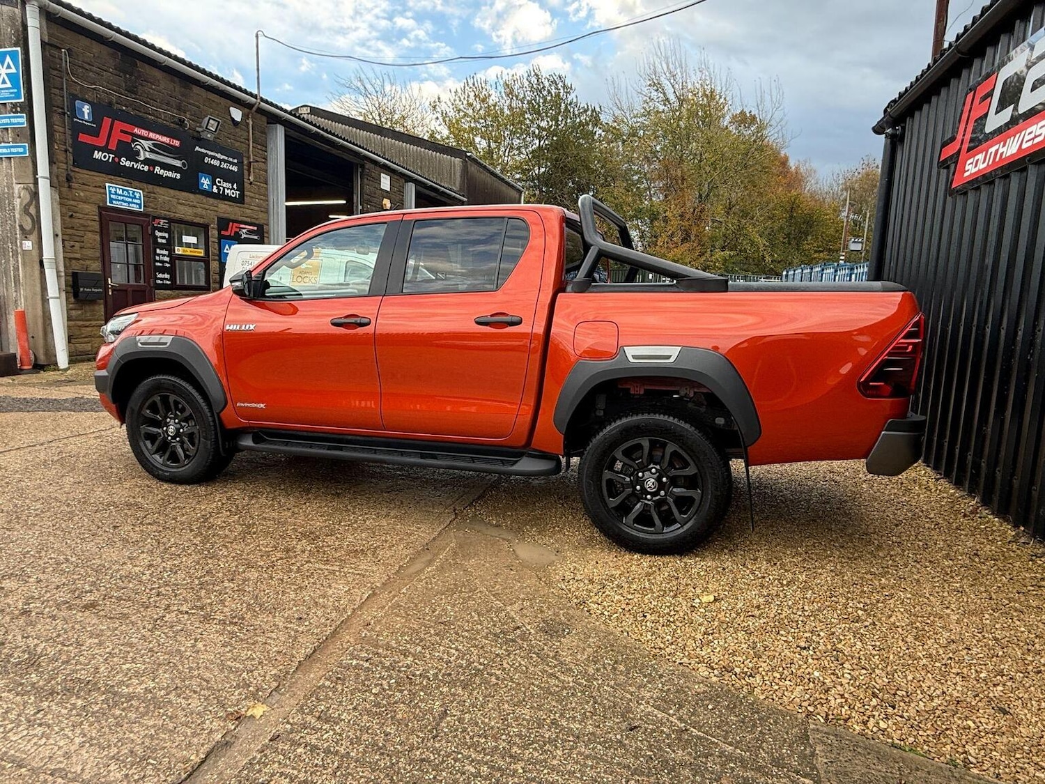 Used Toyota Hilux 2021 for sale - 76471176: Photo 29