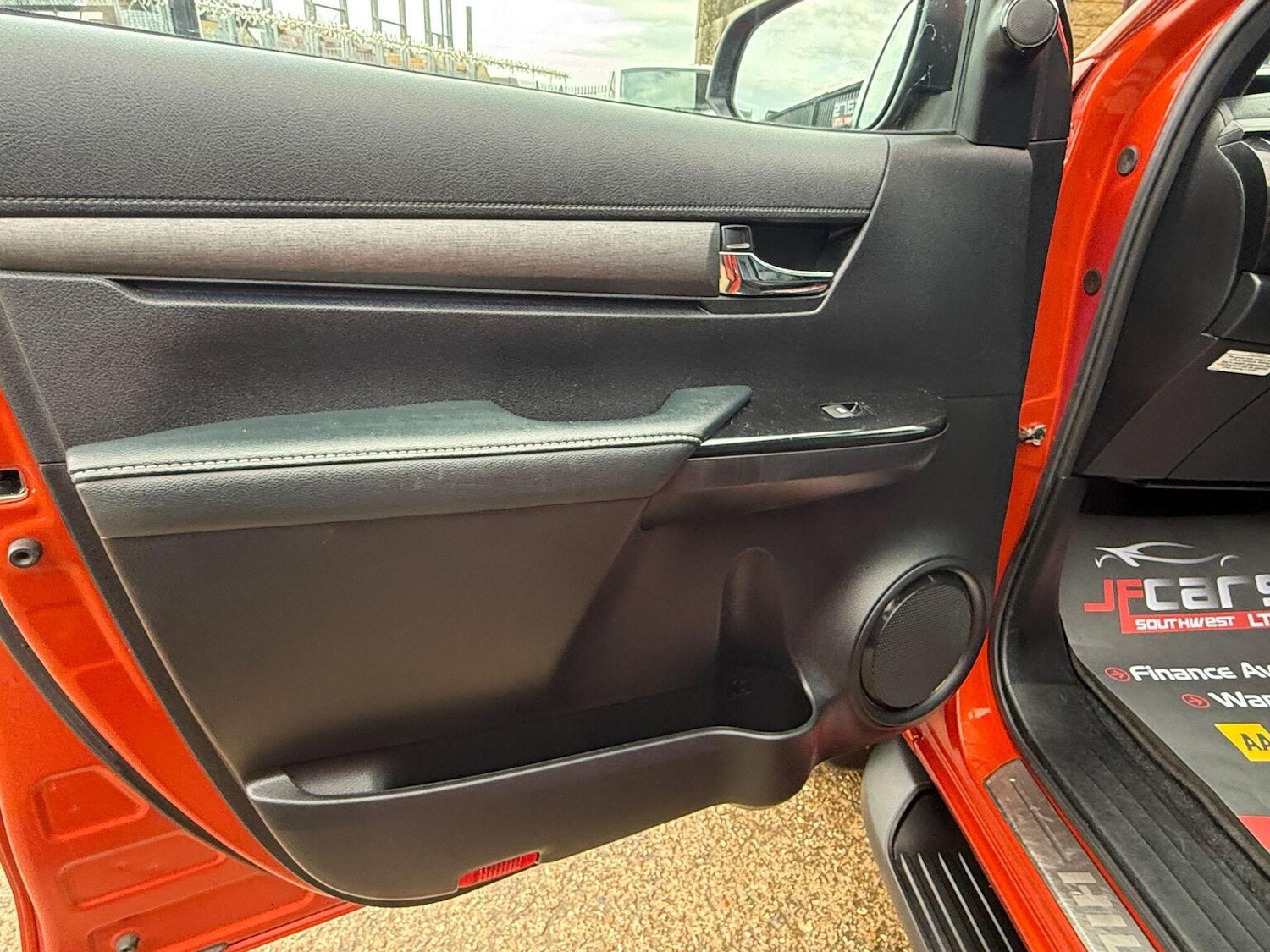 Used Toyota Hilux 2021 for sale - 76471176: Photo 32