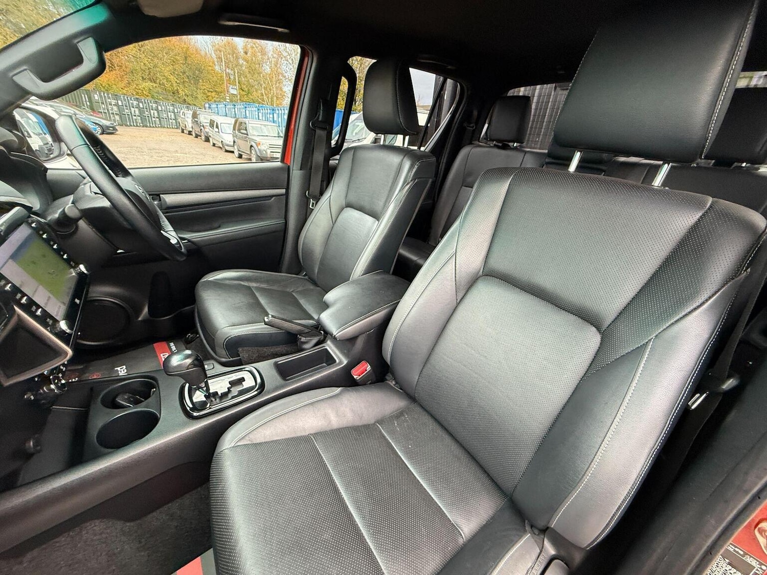 Used Toyota Hilux 2021 for sale - 76471176: Photo 34