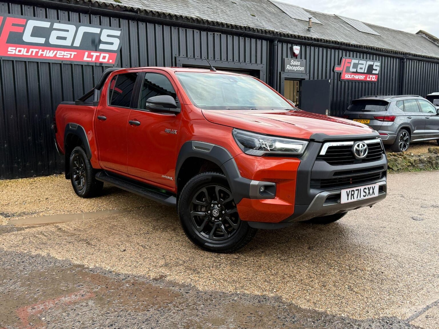 Used Toyota Hilux 2021 for sale - 76471176: Photo 4