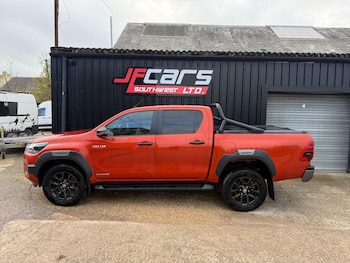 Used Toyota Hilux 2021 for sale - 76471176: Photo