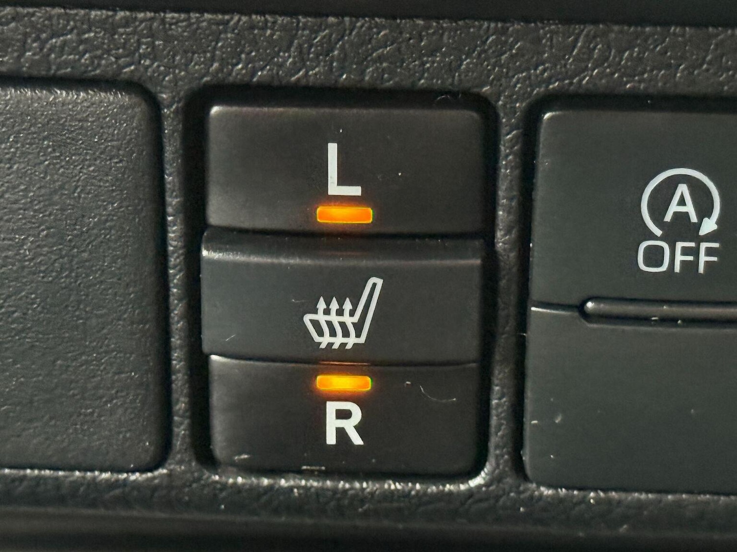 Used Toyota Hilux 2021 for sale - 76471176: Photo 51