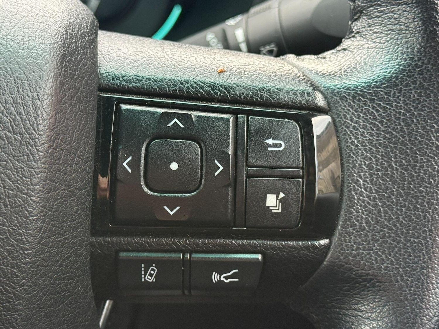 Used Toyota Hilux 2021 for sale - 76471176: Photo 57