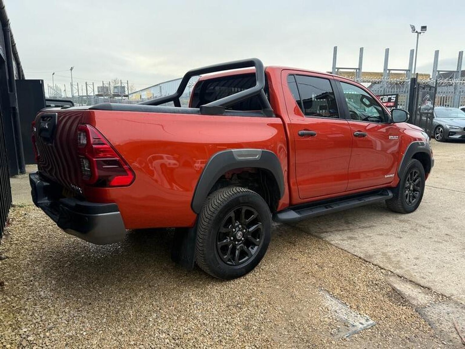 Used Toyota Hilux 2021 for sale - 76471176: Photo 87
