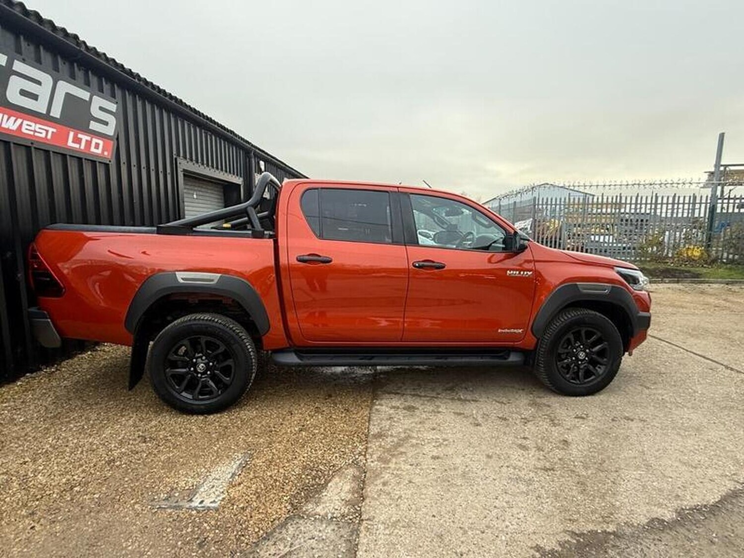 Used Toyota Hilux 2021 for sale - 76471176: Photo 91