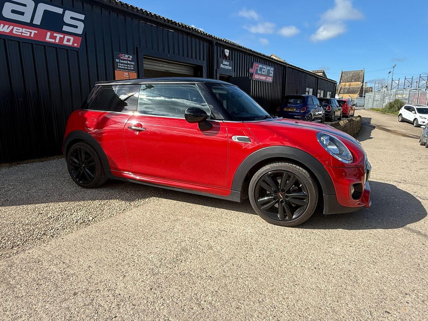 Used MINI Hatch 2018 for sale - 78112145: Photo 10