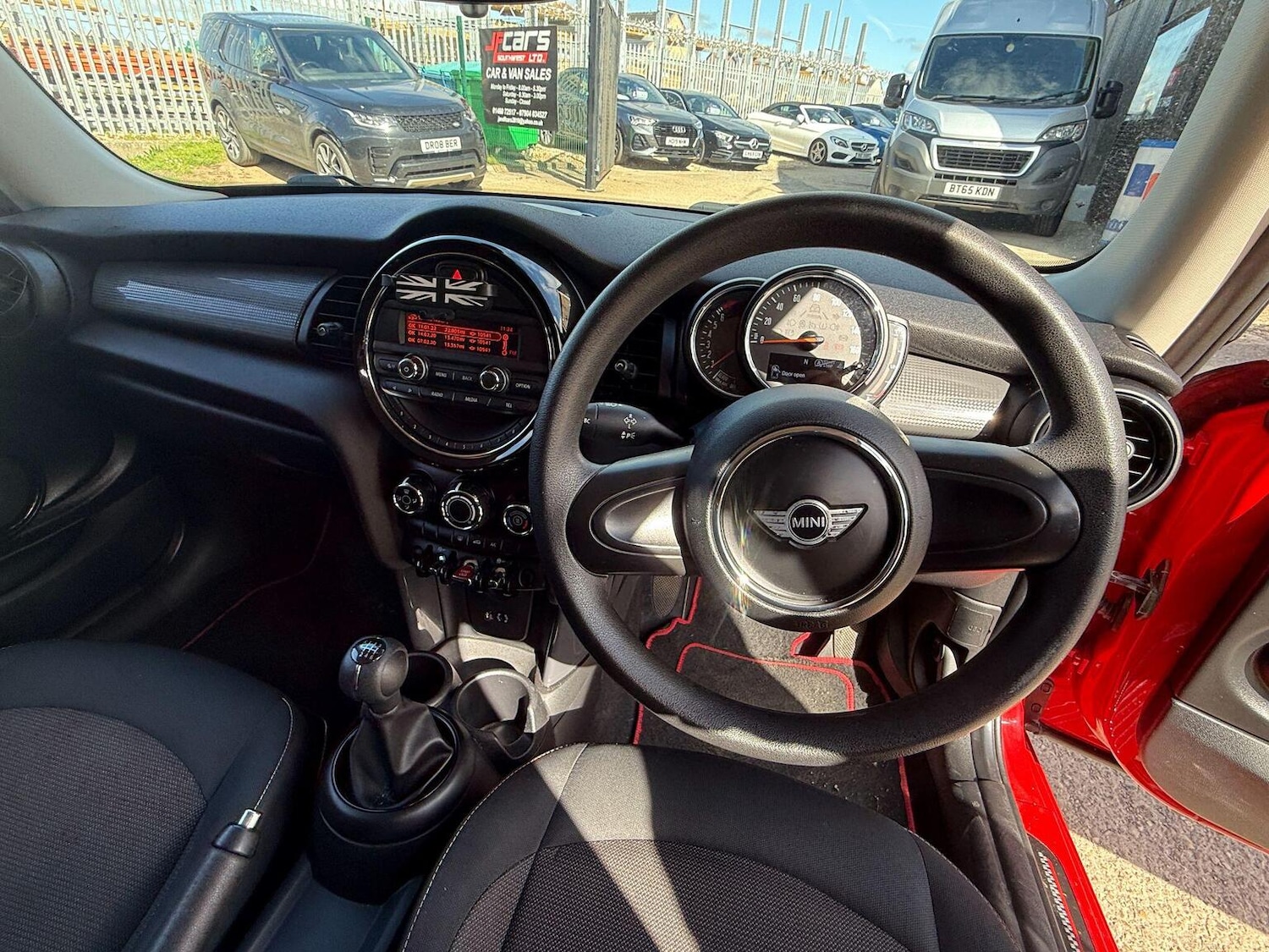 Used MINI Hatch 2018 for sale - 78112145: Photo 14